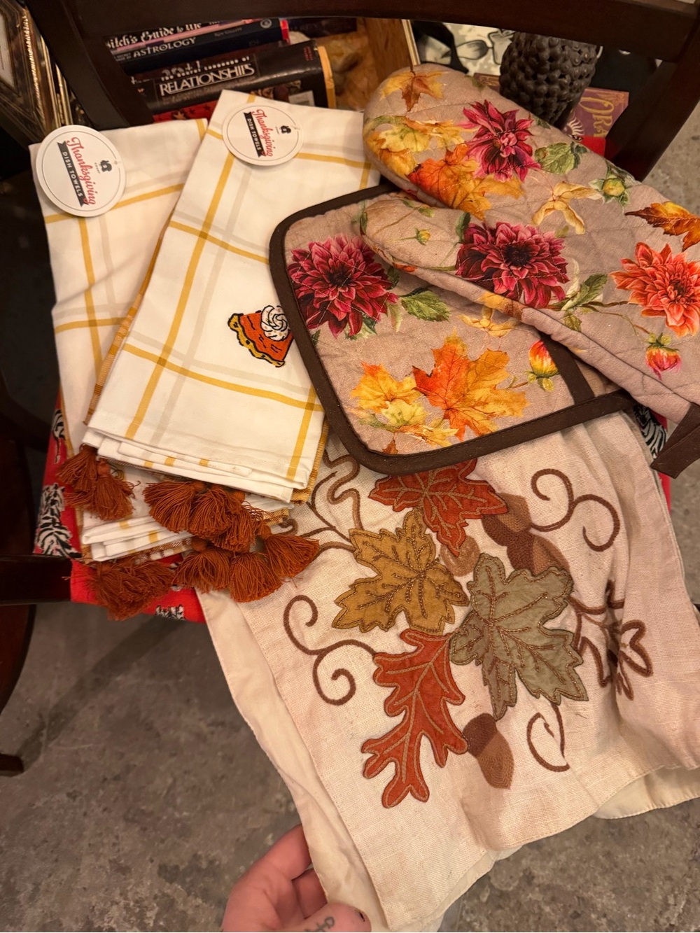 Autumn Leaves Kitchen Towel Set with Floral Oven Mitts and table runner